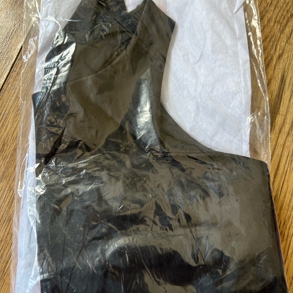 Active sports bras for girls 10-12 years old NWT - Picture 3 of 4